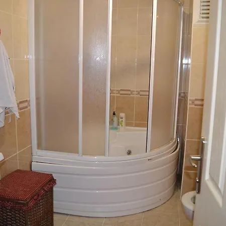 Oba Saray 4 Apartman *